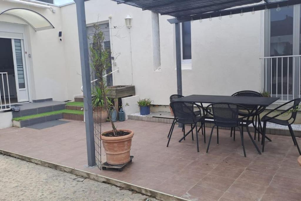 Maison Paisible Et Ensoleillee Avignone Esterno foto