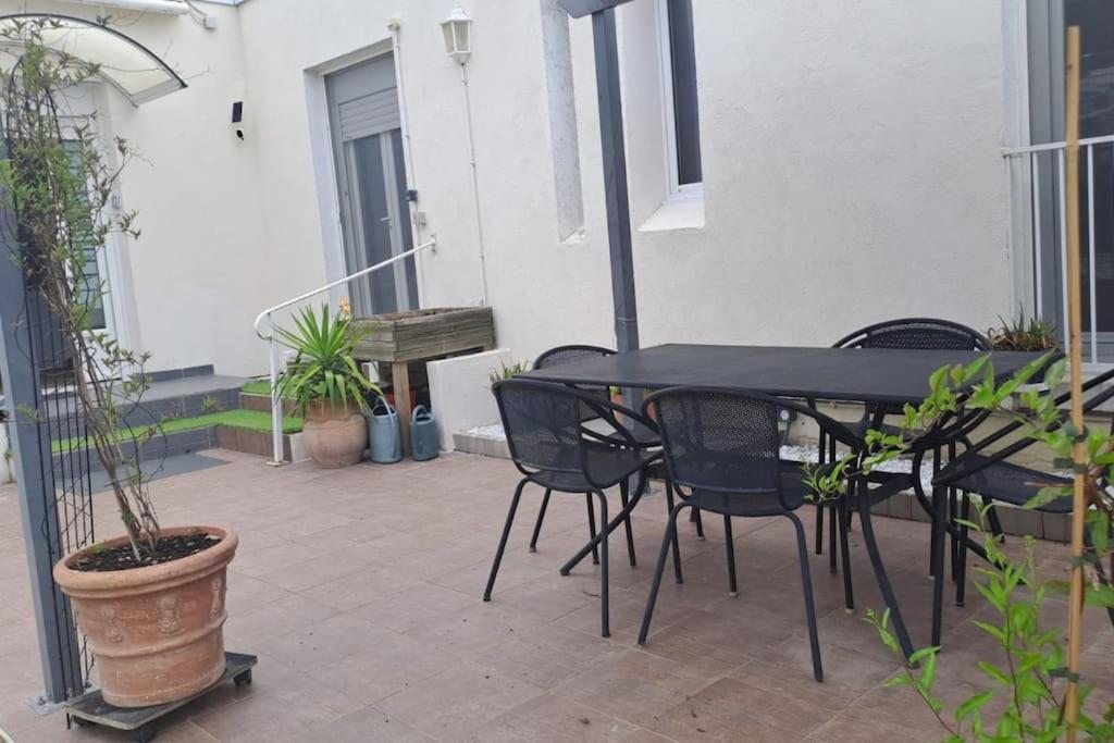 Maison Paisible Et Ensoleillee Avignone Esterno foto